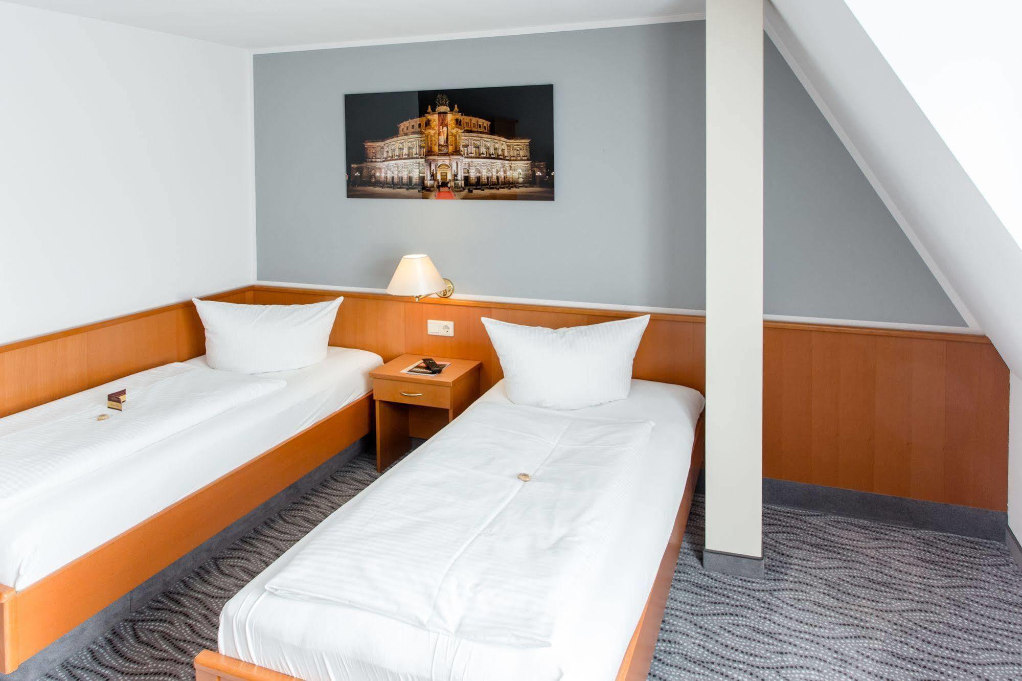 Hotel Kaiserhof رادهبرغ المظهر الخارجي الصورة