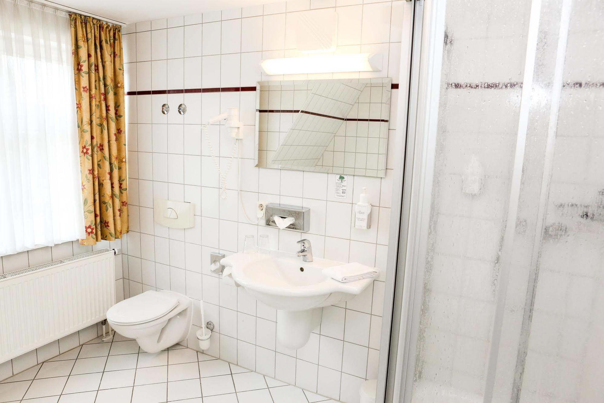 Hotel Kaiserhof رادهبرغ المظهر الخارجي الصورة